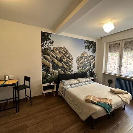 Montepulciano 11 Apartment Милан Экстерьер фото